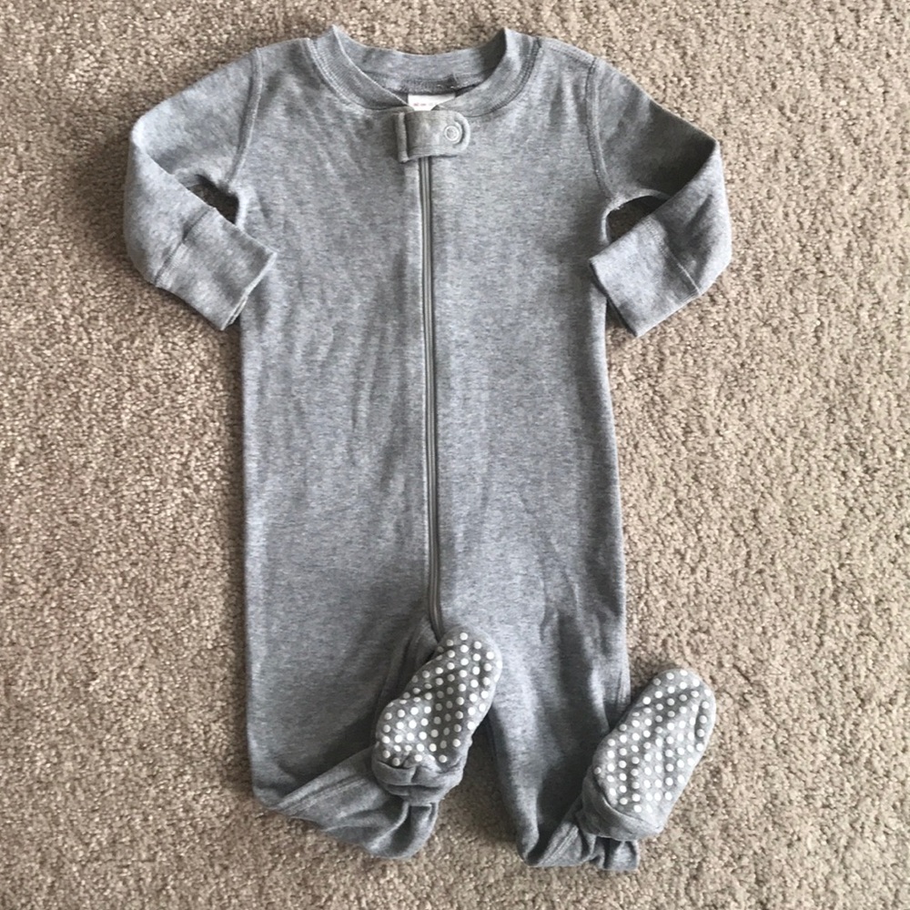 Hanna Andersson Organic Footie Sleeper (size 60)